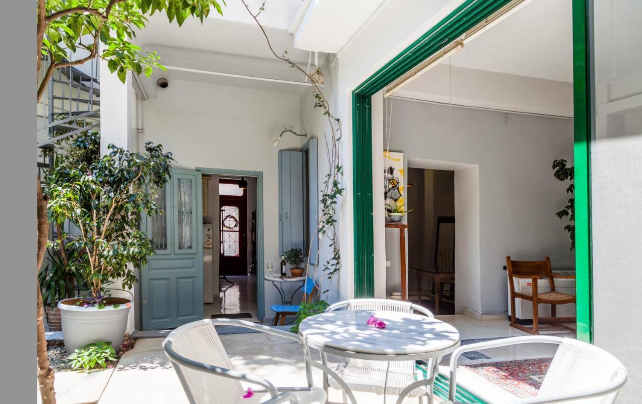 Вілла Athenian Yard Near Acropolis Екстер'єр фото
