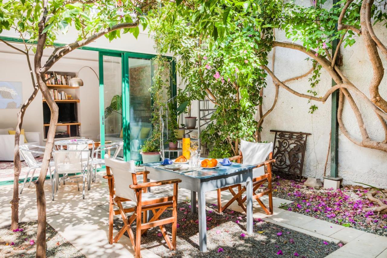Вілла Athenian Yard Near Acropolis Екстер'єр фото